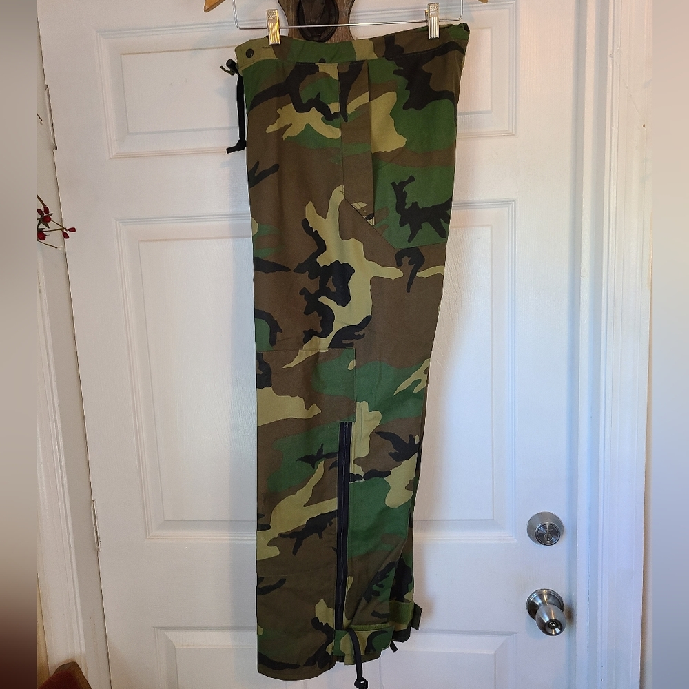 Cold Weather Camouflage Trousers, Size: Small Color: Camo